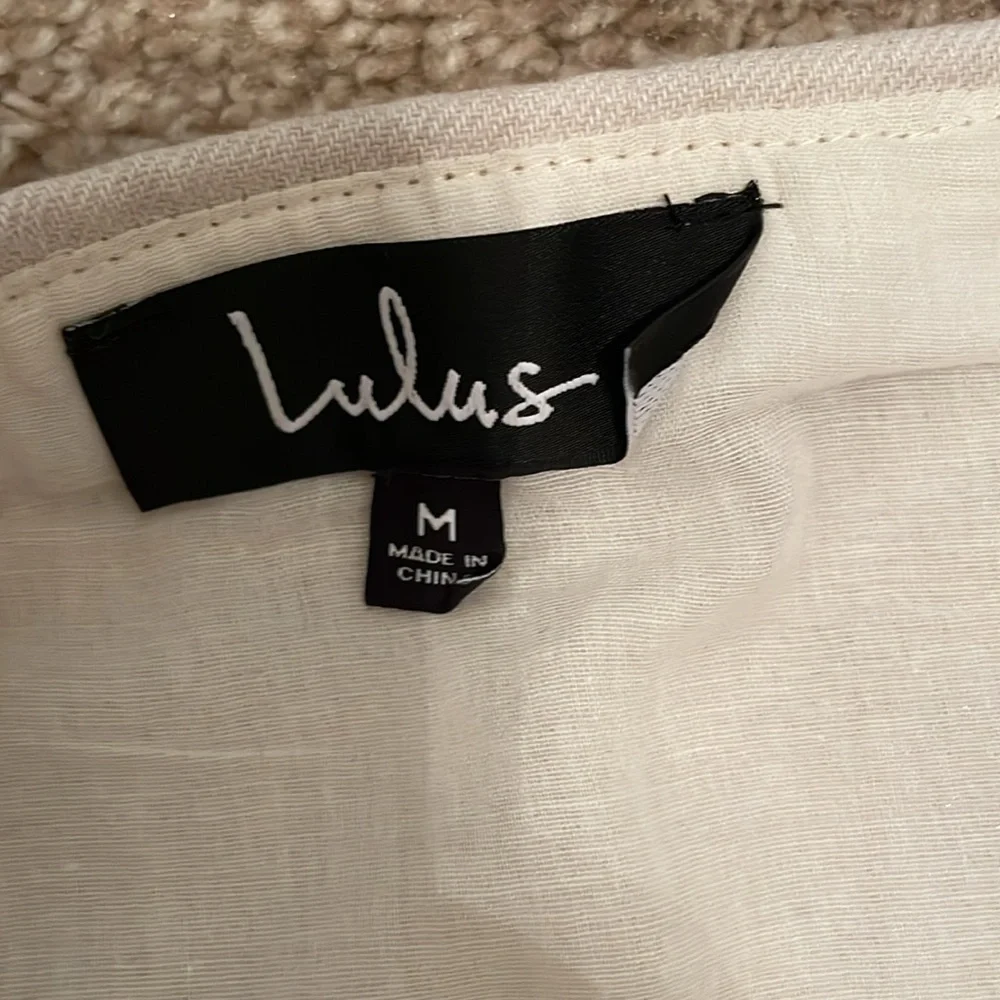 Lulu’s Belinda embroidered embellished skirt size M never worn - Picture 5 of 6